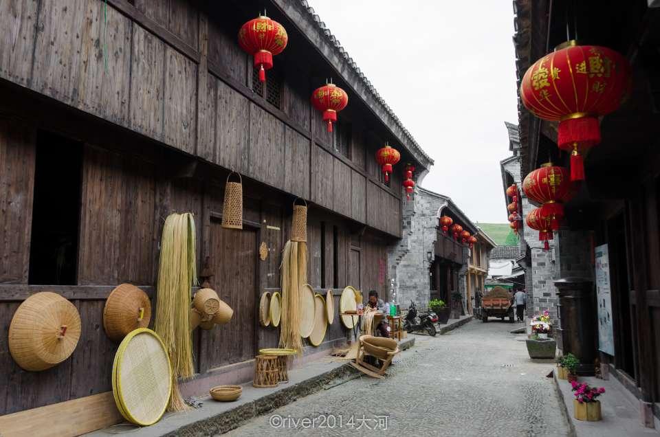 有钱为什么有底气？游戏画面